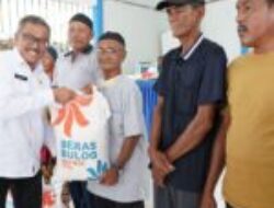 Pemko Salurkan 6.344 Kg Beras CPPD Untuk 389 Jiwa Korban Puting Beliung