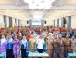 Jefridin Sampaikan Komitmen Pemko Batam dalam Penguatan Program Kesehatan Keluarga dan Gizi di Posyandu