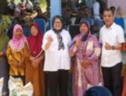 Marlin Salurkan Beras CPP, Bantu Ringankan Beban Perekonomian Keluarga di Kota Batam